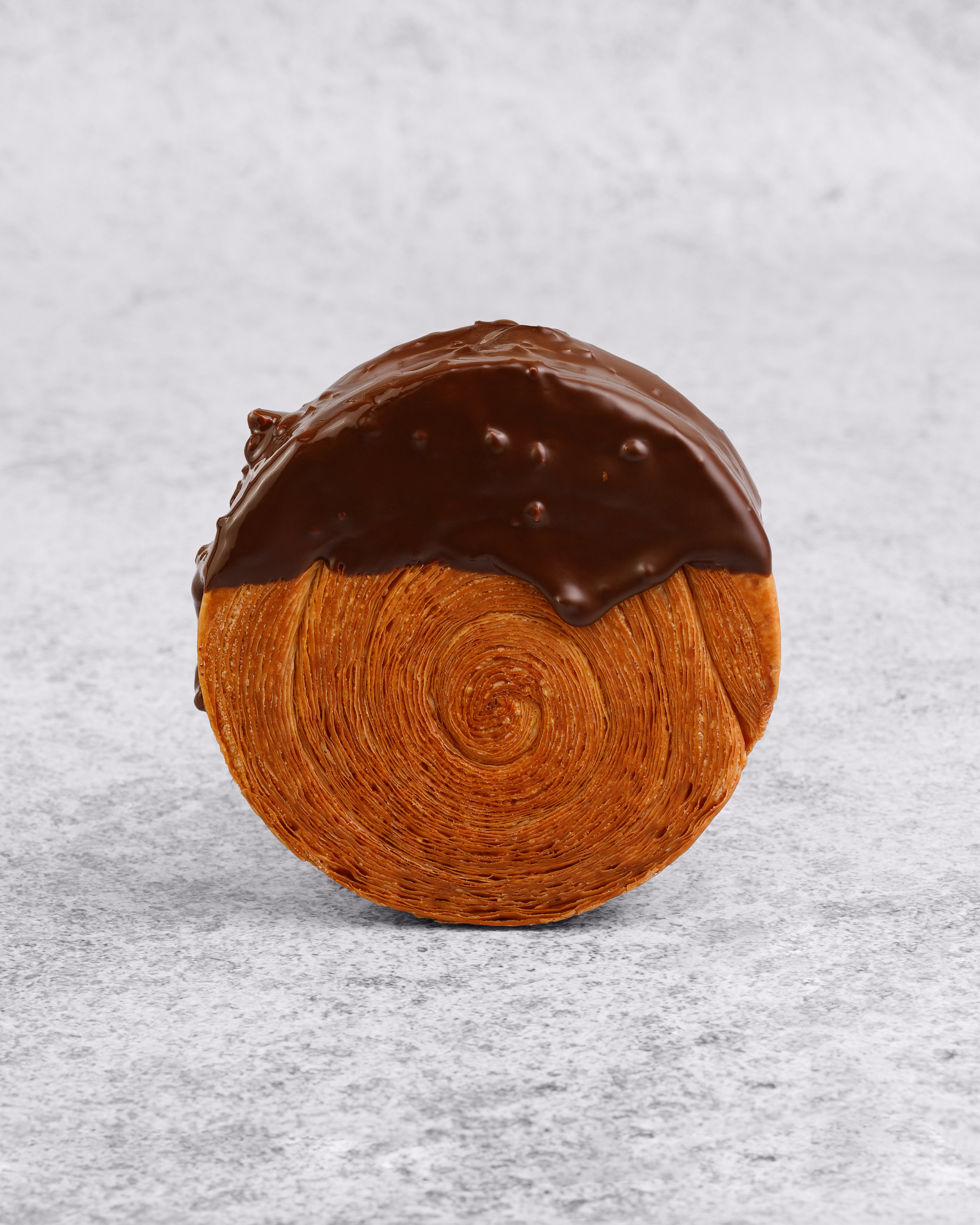 NEW YORK ROLL HAZELNUT